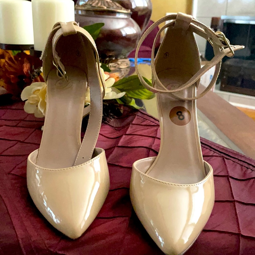 Women Pumps